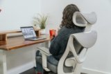 5 Best Ergonomic Office Chairs Under $200 (2026 Guide)
